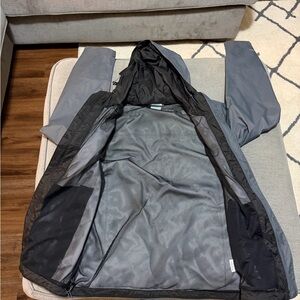 Columbia Gray Raincoat Hooded Men's Waterproof Jacket